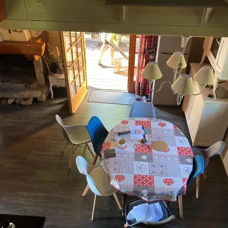 6 Personnes Sur Piste Boutx